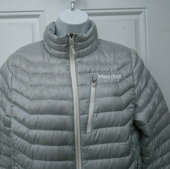 MARMOT Women’s Silver Ultralight Puffer Jacket Goo - Picture 4 of 7